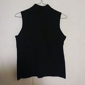 Ribbed, form fitting tank top